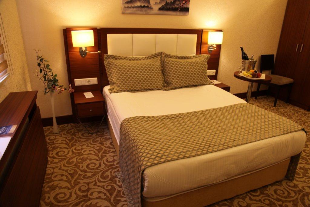 Asrin Business Hotel Kizilay Ankara Extérieur photo