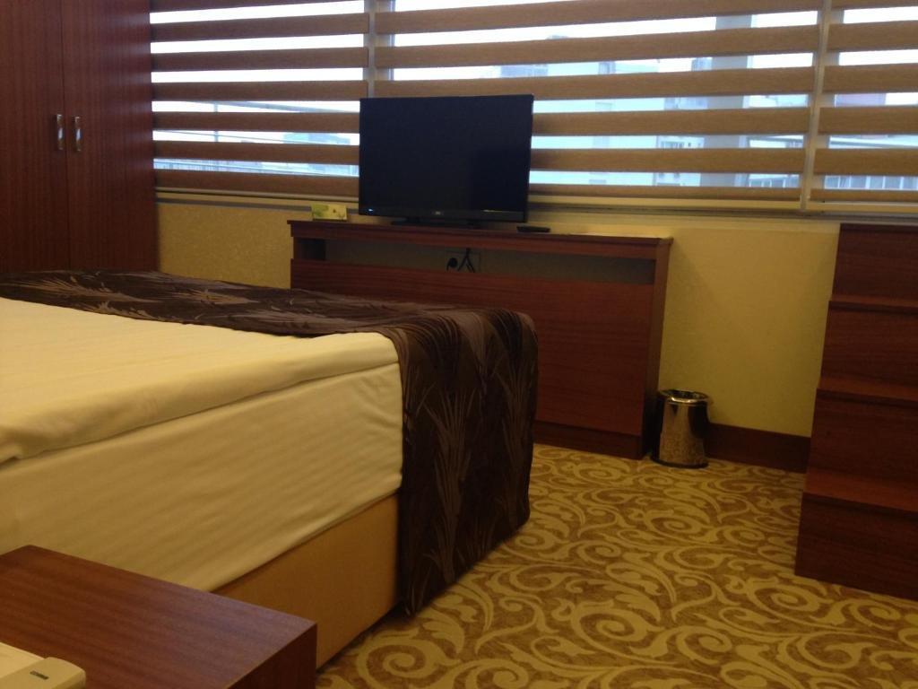 Asrin Business Hotel Kizilay Ankara Extérieur photo